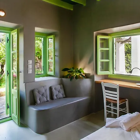 Phlea Farm * Alinda (Leros)