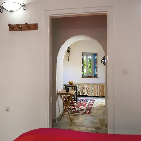 Phlea Farm * Alinda (Leros)