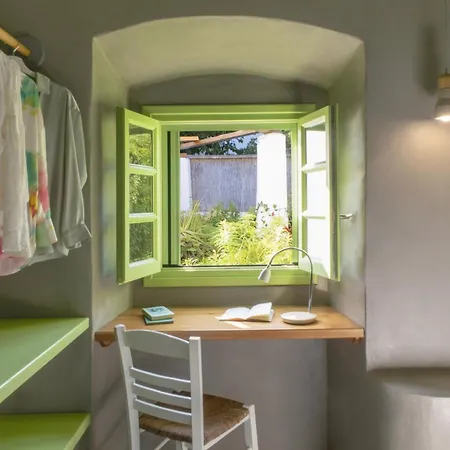 Phlea Farm Apartment *