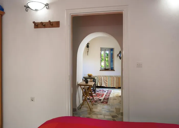 Phlea Farm * أليندا