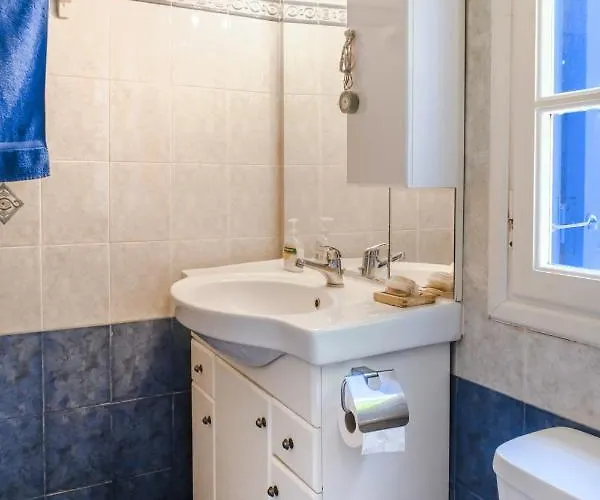 Phlea Farm * أليندا